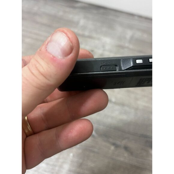 Sony Digital Voice Recorder Hand Held Silver Model ICD-P210 - Picture 5 of 9